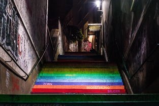 (商海风云全文)商海风云第214章的补充内容，为我们提供了一个深入探讨商业道德、市场竞争以及企业发展的机会。以下是一篇1699字的原创文章，从多元化角度进行分析，并提出问题。