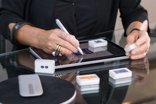 (兰岛物语米洛攻略)兰岛物语复刻版作为一款深受玩家喜爱的经典游戏，在米洛补充内容中，开发者为我们带来了更加丰富的故事背景和角色设定。以下是一篇关于兰岛物语复刻版米洛补充内容的1185字原创文章，将从多个角度进行分析介绍，并提出问题。