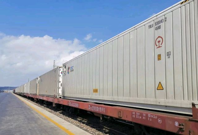 货运火车站下载-货运火车站金币免广告最新版2024下载v.6.79